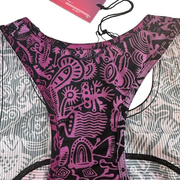 Janji Tank Top Helio Tech Batik Purple Running Essentials Singlet New XS NWT - Picture 9 of 16